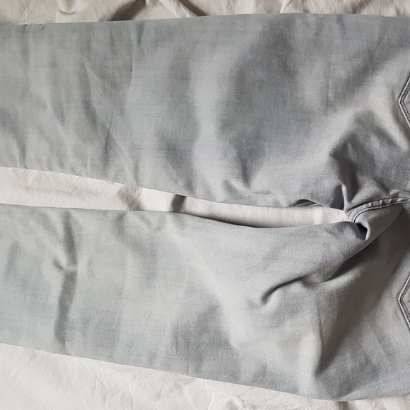 Abercrombie & Fitch High Rise Super Skinny Jean - short - Picture 7 of 7